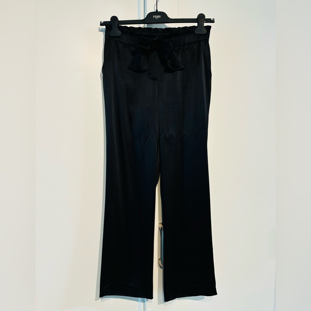 St. John 🖤 2 Black Satin Wide Leg Pants